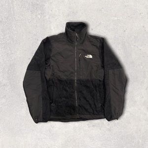 Veste polaire The North Face noire
excellent état 
Taille M

Perfect condition